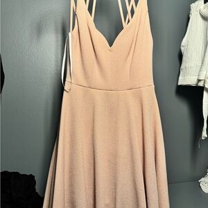 Elegant Peach Sleeveless Dress